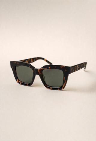 SQUARE SUNGLASSES