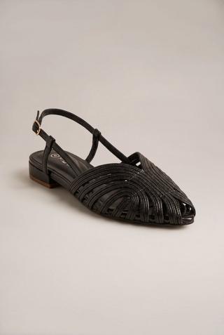 POINTY CAGED FLAT SANDAL