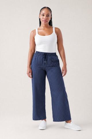 STRIPE CROP NAVY & WHITE