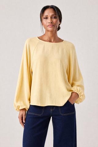 BOXY TOP YELLOW