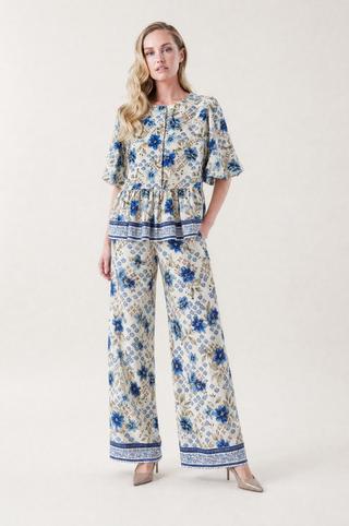 FLORAL PRINT PANTS
