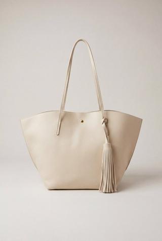 FRINGE SHOPPER TOTE TAUPE