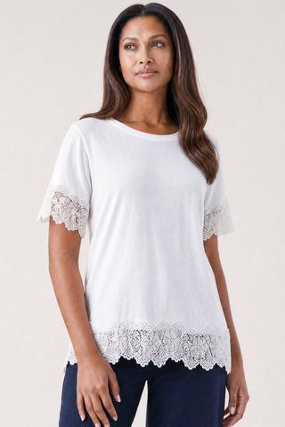 LACE TRIM TEE WHITE