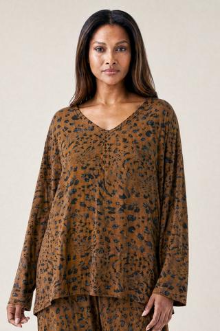 LEOPARD PRINT TOP