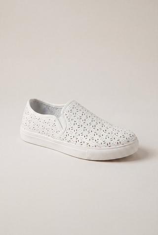 WONDERFIT WHITE SLIP ON SNEAKERS