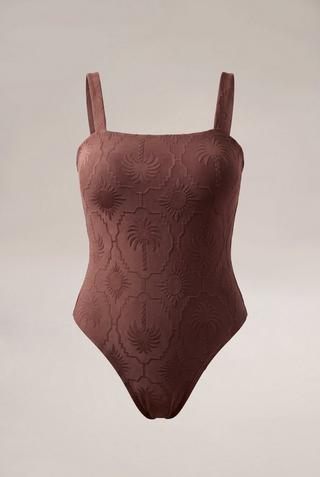 TEXTURED FULL COSTUME BROWN