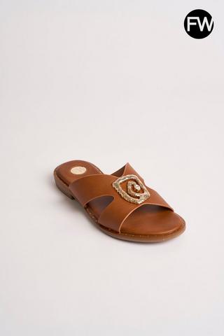 TAN SLIP ON SANDALS - Footwork