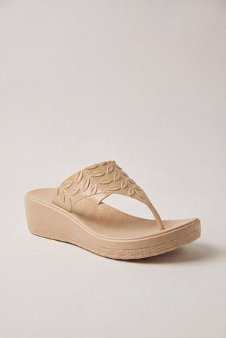 EMBOSSED THONG WEDGE SANDALS