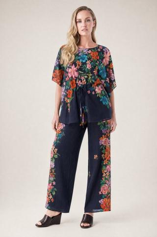 FLORAL PRINT PANTS