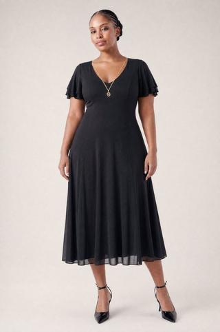 MESH FIT AND FLARE DRESS WITH NECKLACE