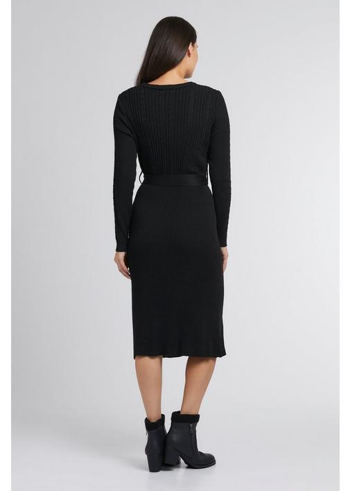 BLACK FIT N FLARE KNIT DRESS - 3XL - Black | MILADYS