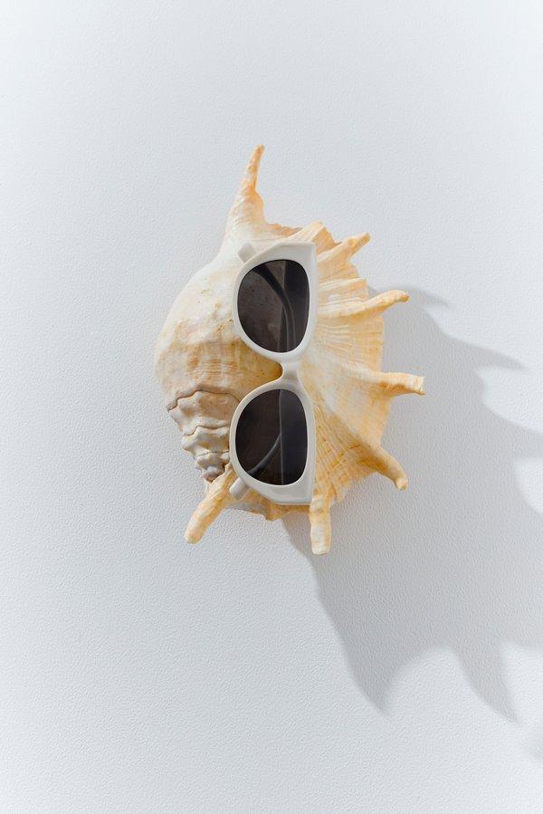 shop miladys belts and accessories