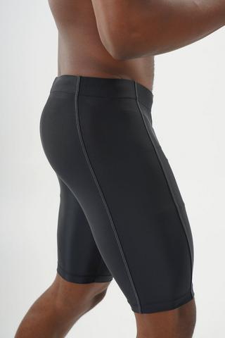Mid-thigh Tights