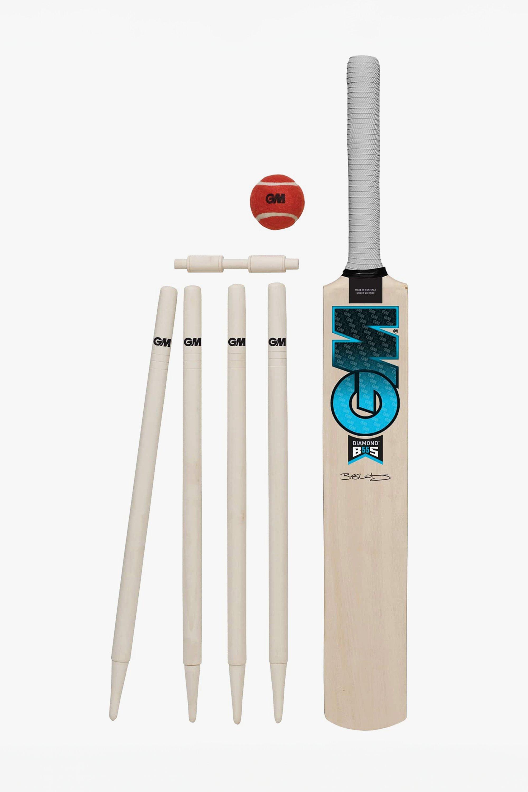 Gm Diamond Cricket Set
