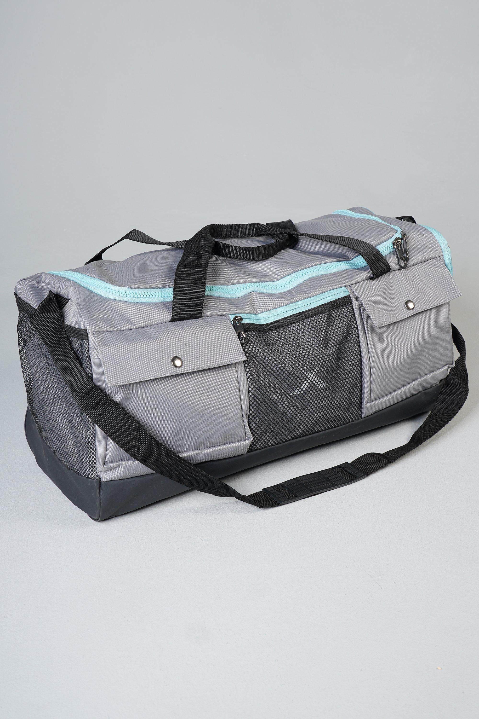 Travel bags mr online price