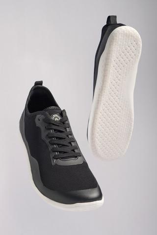 Natura Barefoot Trainer