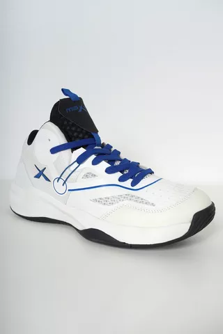 Maxed Basketball Shoe
