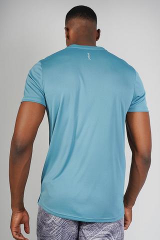 Dri-sport T-shirt