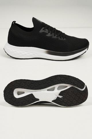 Sport running shoes on sale price