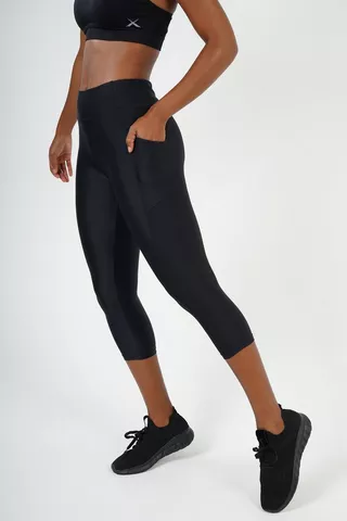 Motion Cropped Leggings With Pocket