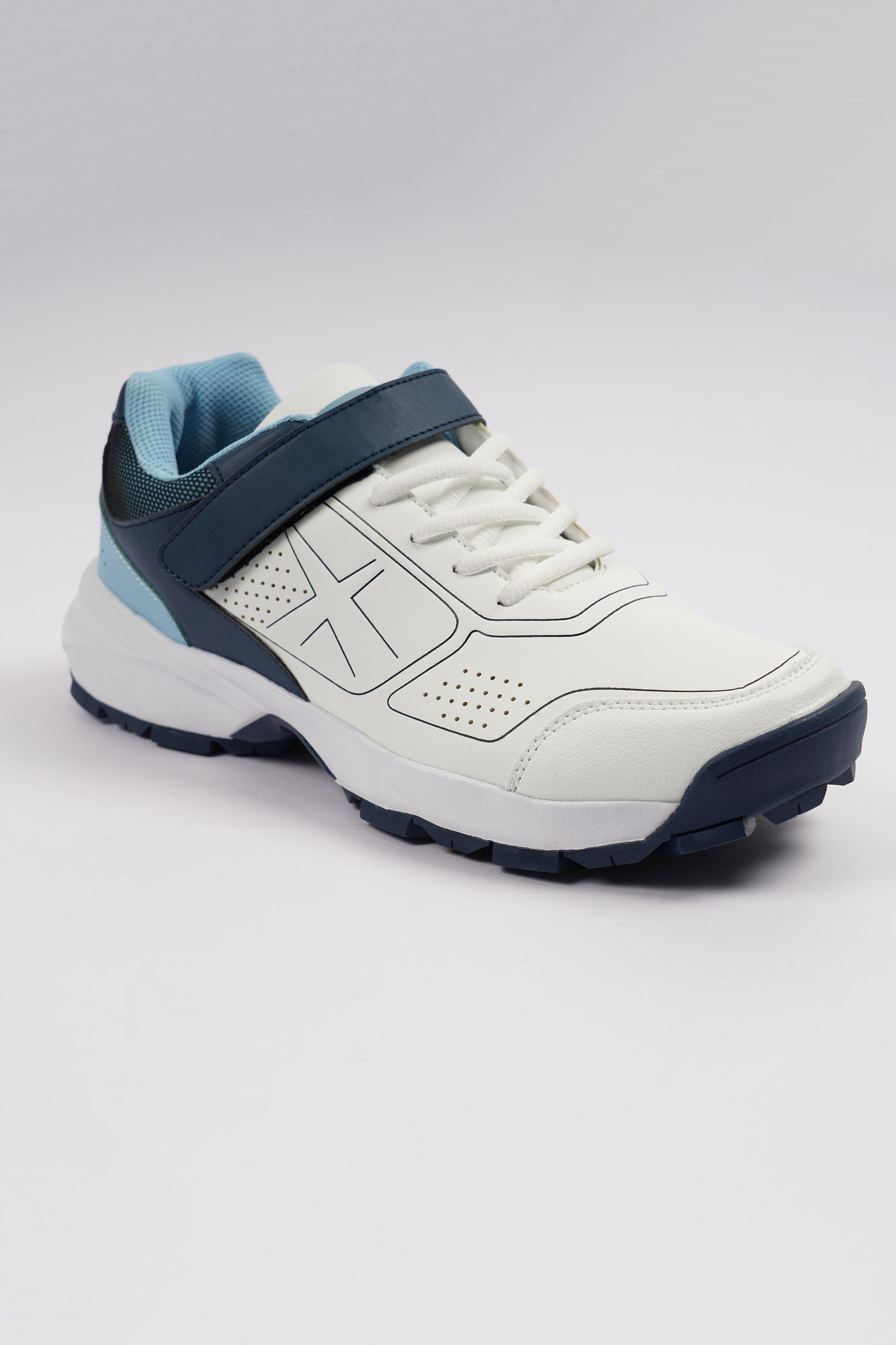 Maxed cricket shoes sales
