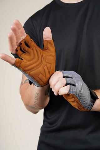 Price of best sale gym gloves