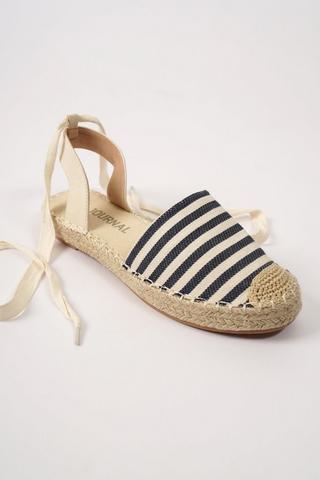 Espadrille Closed Toe Shoe