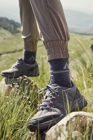 Rover Low-cut Hiking Boots