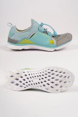 Ladies on sale aqua shoes