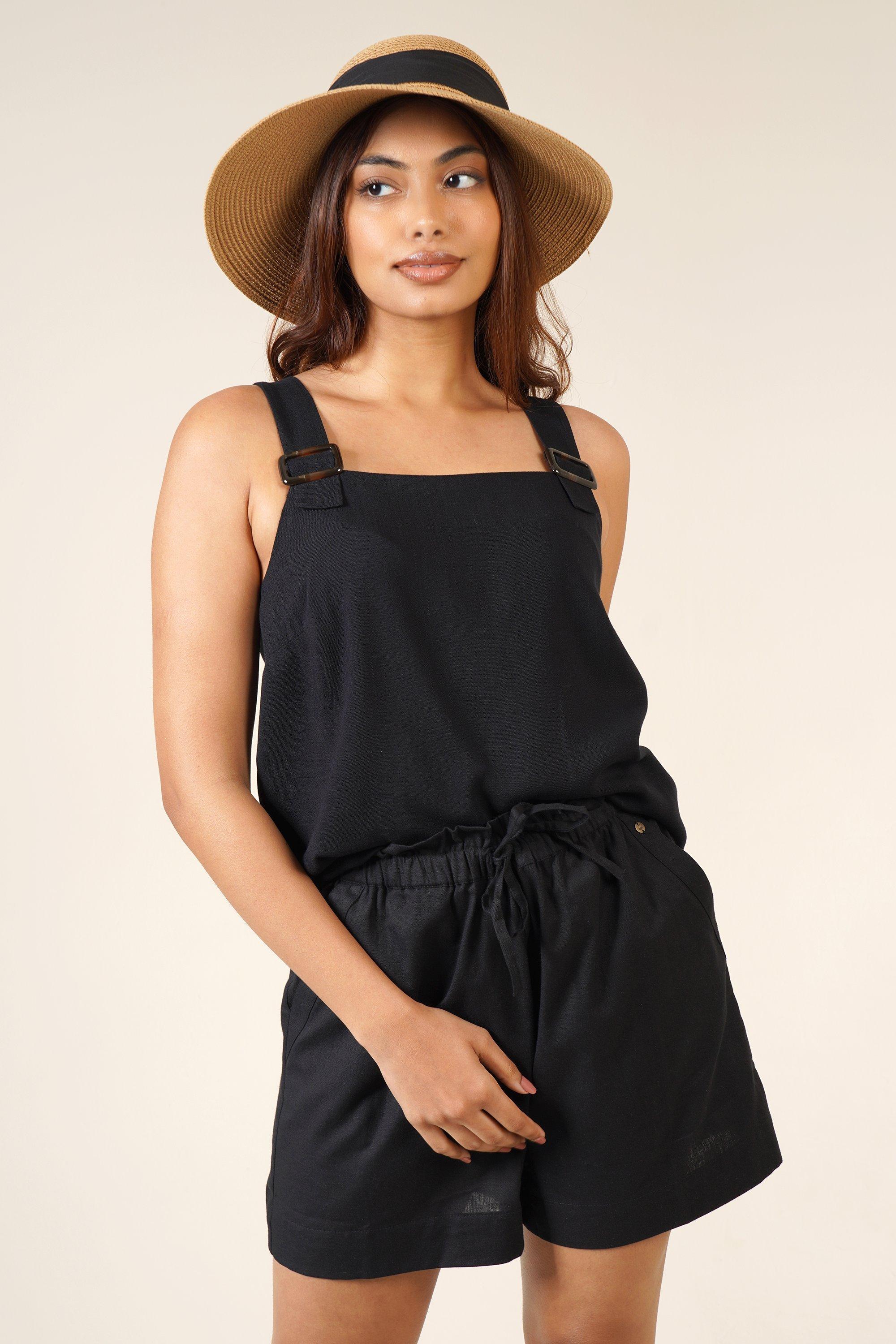 Straight Leg Shorts With Drawstring