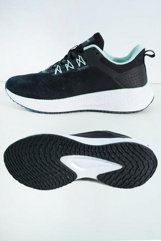 Tempo Running Shoes