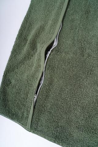 Zip Pocket Gym Towel