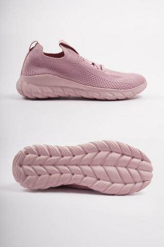 Nova Gym + Studio Trainer