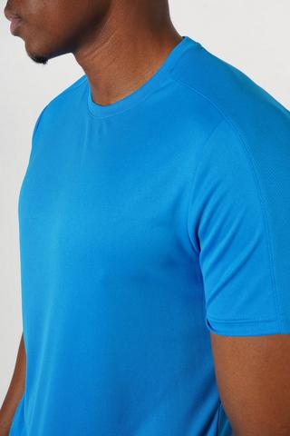 Dri-sport T-shirt