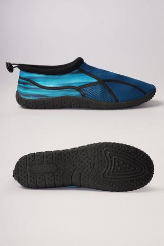 Aqua socks mr price sport on sale