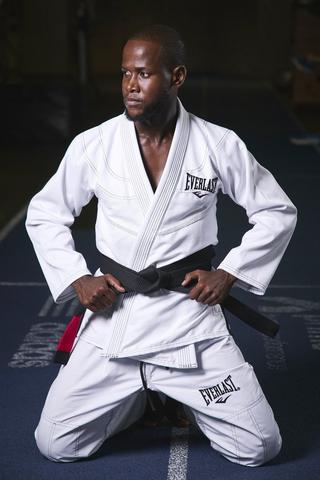 Everlast Jiu Jitsu Fight Gear A2