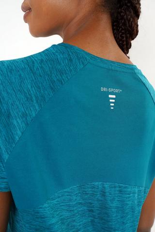 Dri-sport T-shirt