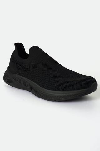 Nova Slip-on Trainers