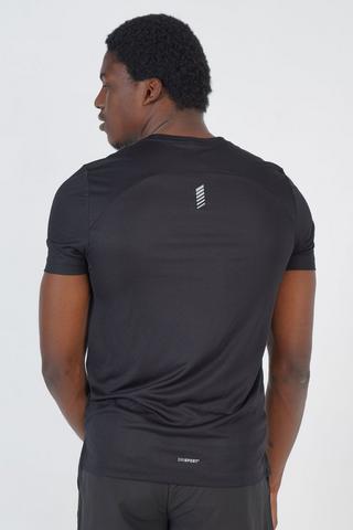 Dri-sport T-shirt