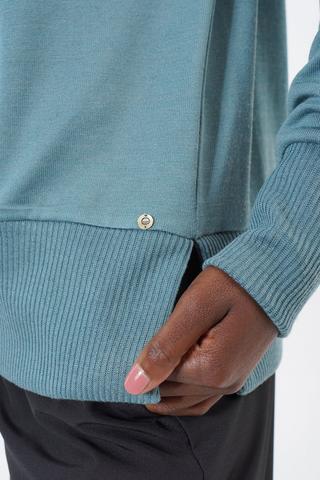 Ribbed Pullover