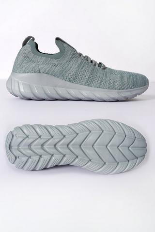 Nova Gym + Studio Trainers