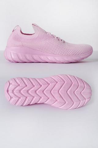 Nova Gym + Studio Trainers