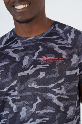 Dri-sport T-shirt