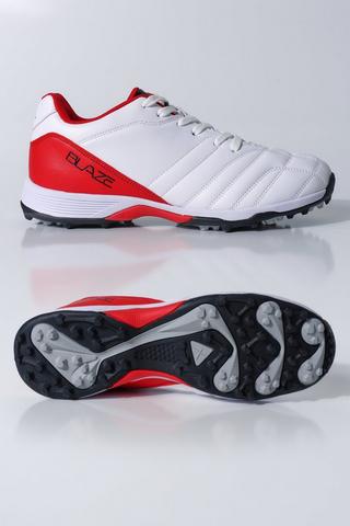Blaze Cricket Shoes – Men’s