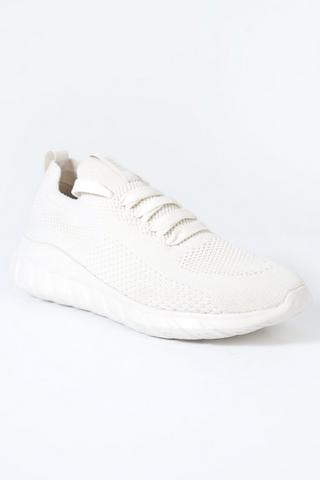 Nova Gym + Studio Trainers