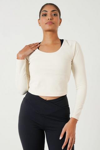 Scoop Neck Cropped T-shirt