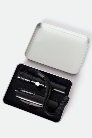 Multi Knife Tool + Torch