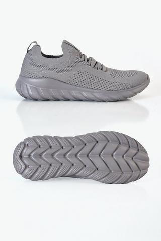 Nova Gym + Studio Trainer