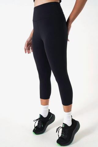 Elite Ascend Cropped Leggings