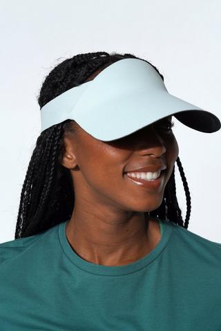 Seamless Visor